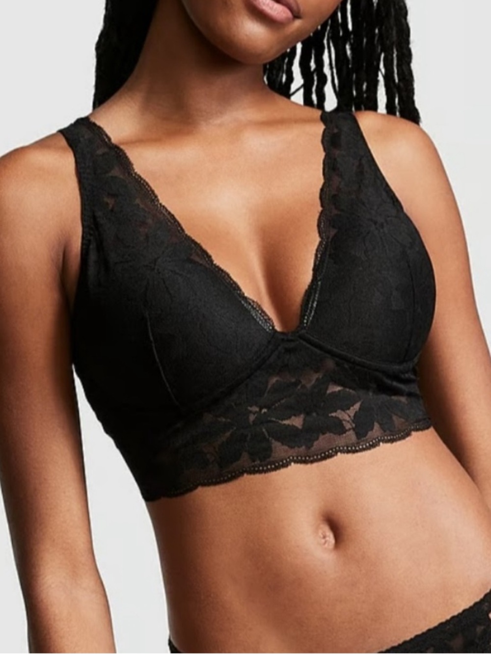 PINK Victoria's Secret Lace Lightly
Lined Plunge Bralette